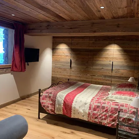 Le Cheval Blanc, Aux Pieds, Jacuzzi Meribel