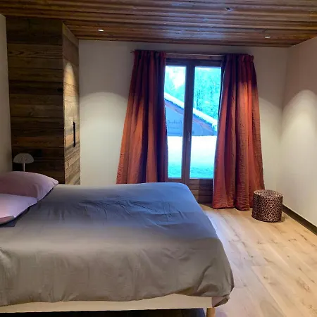 Le Cheval Blanc, Aux Pieds, Jacuzzi *